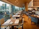 フレンチレストラン「ポム・ダダン」店内