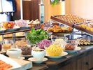 「ポム・ダダン」朝食ブッフェ(イメージ)