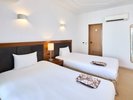 【スーペリア2ベッド】心地よい眠りへと誘うデュベスタイルのベッド。上質なファブリックが安らぎを演出