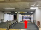【アクセス】C通路をまっすぐ進みエスカレーターで地下に降りてください。