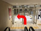 【アクセス】Dエスカレーター降り、左へ曲がってください。