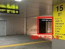 【アクセス】K15番出口に到着したら、手前の自動ドアで中に入ってください。