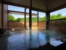 離れ湯「代吉」女性浴槽