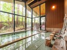 【女性大浴場・花見草】アルカリ性の天然水風呂