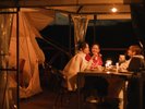 夜を楽しむグランピング