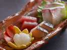 【土地の恵み会席 一例】お造り