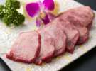 焼肉レストランでは厳選されたお肉をご提供