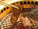 ご夕食は併設の焼肉店がおすすめです