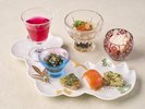 冬料理:【前菜】八汐鱒押寿司 唐風呂大根
