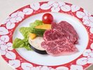 ・【春料理一例・強肴】霧降高原牛鉄板焼き 青唐 茄子 南瓜 赤茄子