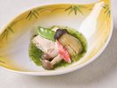 ・【春料理一例・花庵の湯波】生湯波新緑餡掛け 陸蓮根 占地 焼茄子 ズワイ蟹 絹莢