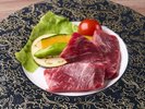 ・【夏料理一例:強肴】霧降高原牛鉄板焼き 青唐 茄子 南瓜 赤茄子