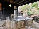 【和洋室ツイン/客室露天風呂一例】全客室に源泉100%掛流しの温泉付き