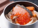 イクラ釜めし