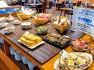 �L�x�Ȃ������ł��т��i�ށ�