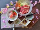 ホタルイカ・・ヨモギ豆腐・季節のお造り盛り合わせ 春メニューのイメージです。