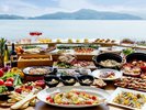【ご夕食ブッフェイメージ】地元の食材を中心に調理人の技で美味しく仕上げます。