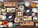岩手県産「ひとめぼれ」のご飯をはじめ、地元食材を中心にした体に優しい和定食をご用意しております。