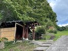 山の中の秘密基地のような絶景露天風呂