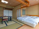 和室45平米ツインベットとテーブル席/お部屋食(足の悪い方など)