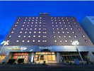 【ホテル外観】松本の中心に位置し繁華街もすぐそばです(最寄コンビニ徒歩1分)