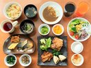 朝食