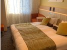 �y�f���b�N�X�_�u�����[���z18���āA180cm���̃x�b�h��1��B�y�b�{�鑤�z