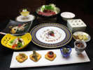 和洋コースの一例です。献立は季節と市場の状況で変わりますので、ご了承下さいませ。