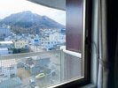 景観|高層階の山側のお部屋からは、函館山をご覧いただけます