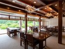 翠州亭 店内