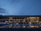 【ヒルトップハウス】2026年7月18日オープン ダイニング・夏季限定プール、テラスを備えた新空間