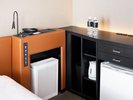【セミダブル(窓側シャワーブース)】家具・備品イメージ