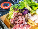 グリルと炭火、お好みの焼き方で豪華バーベキューを楽しもう!