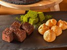 デザート わらび餅、プチシュークリーム
