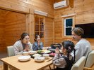 【部屋食】周りを気にせず心ゆくまでのんびりと、お食事をお楽しみいただけます♪