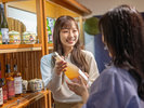≪お酒BAR≫全国各地よりお酒を集めています。お好きなお酒を購入いただき、お食事で楽しむこともできます