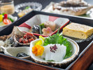 【伊勢の朝ご飯】人気の漁師汁付き和定食をご準備