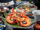 【伊勢海老の鬼殻焼き】弾力ある食感と凝縮された旨味