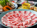 黒豚しゃぶしゃぶ食べ放題。美味しく味わえるくらい食べ続けてください
