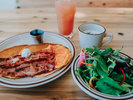 AMERICAN BREAKFAST