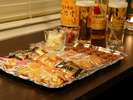 Lounge おつまみも豊富に用意しております。
