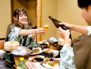 【お食事シーン】地元の魚介を始め、新鮮な旬の食材に、思わず笑顔がこぼれます♪