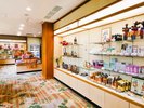 【売店】浴場や客室に置いている商品はこちらでご購入いただけます。