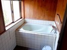 バスルームも完備しております。(温泉ではありません><)