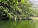 波もなく簡単に漕げ、安心して楽しめます。湖面は本当に静かなので大自然の音に感動します!