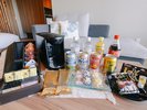 ミニバーのドリンクとスナックは全て無料