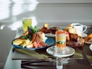 朝食ビュッフェ(2階OMOカフェ&バル)