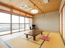 *和室一例/海側(12畳)