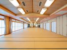 *宴会場/大人数でもゆったりとご利用いただける、開放感あふれる宴会場を完備しております。