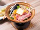 *夕食一例/お鍋はお席に着かれた際に点火。新鮮な海と山のフルコースをご堪能ください。